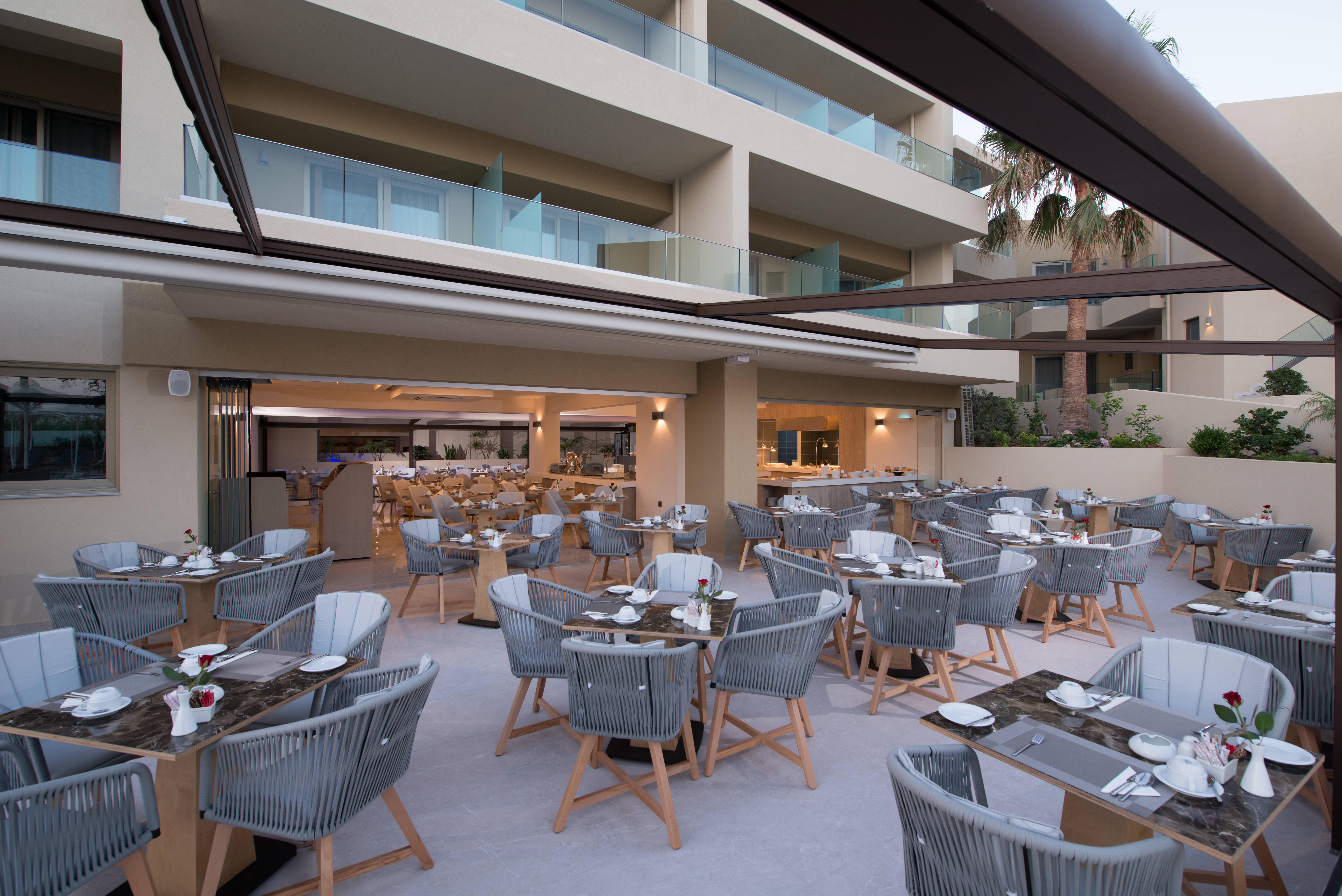 Imperial Palace Adults Only Pigianos Kampos  ภายนอก รูปภาพ